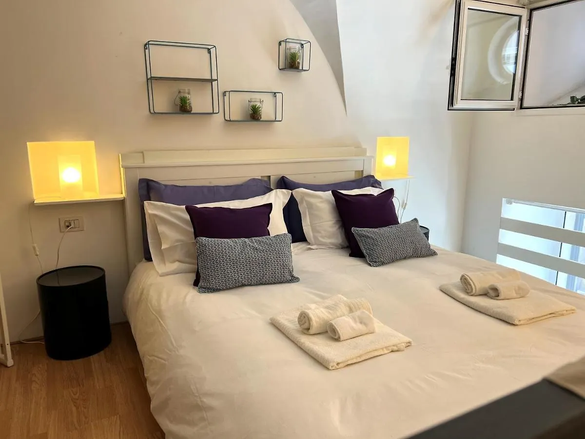 Bienvenue 3 Apartman Bari 0*,